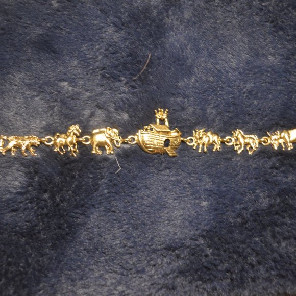 Charm Bracelet Noah Ark and Animals Retro Metal Figurines Golden - Picture 2 of 6